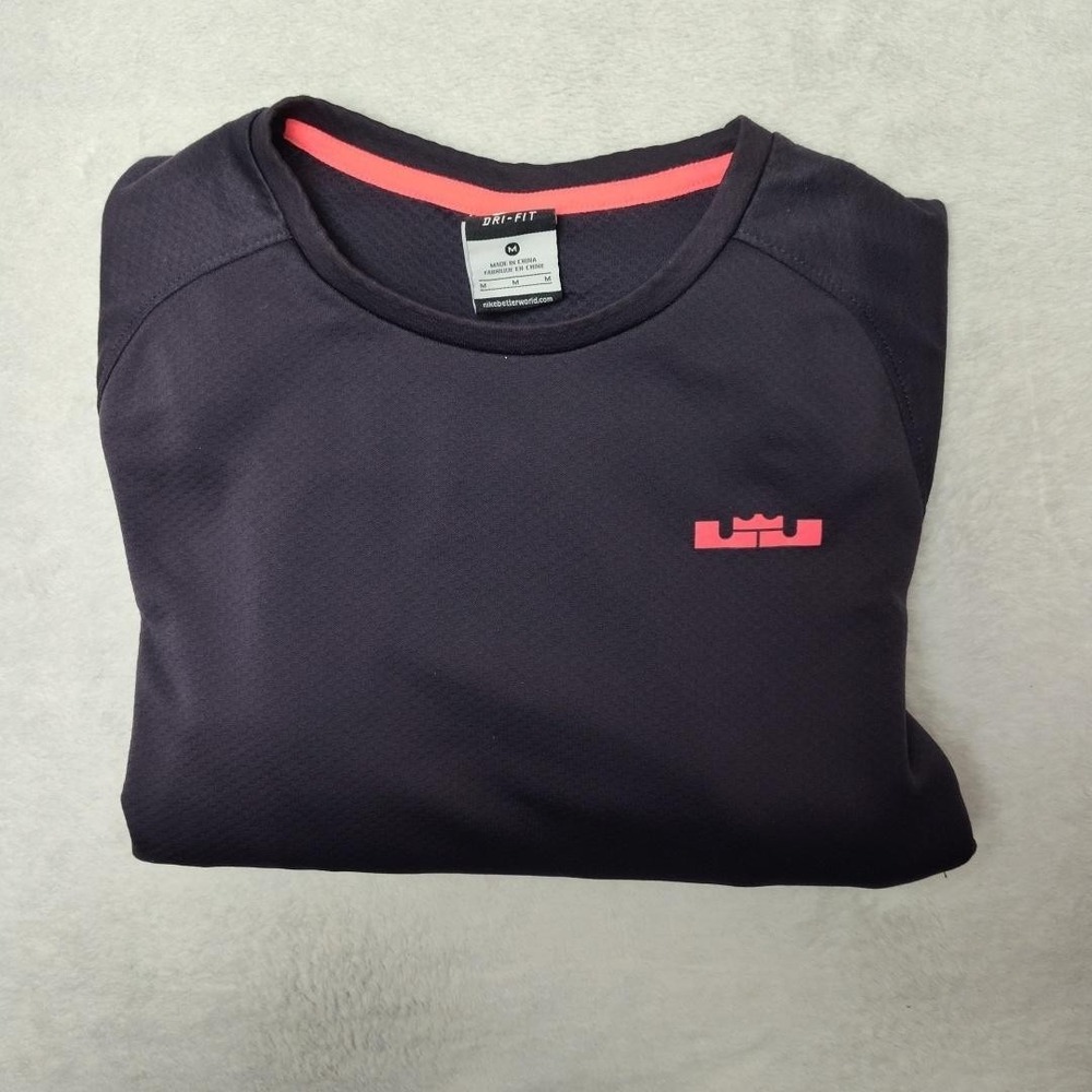 Nike Lebron‎ Pullover Mens M Purple Long Sleeve Training Raglan Fearless 620666